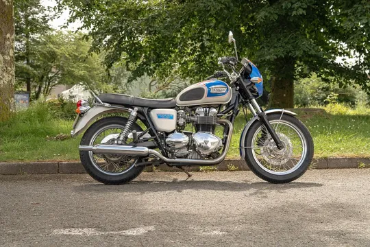 2002 Triumph Bonneville Golden Jubilee
