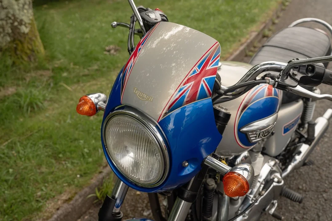 2002 Triumph New Bonneville - Image 24 of 30
