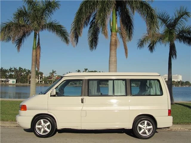 2002 Volkswagen EuroVan - Image 11 of 12