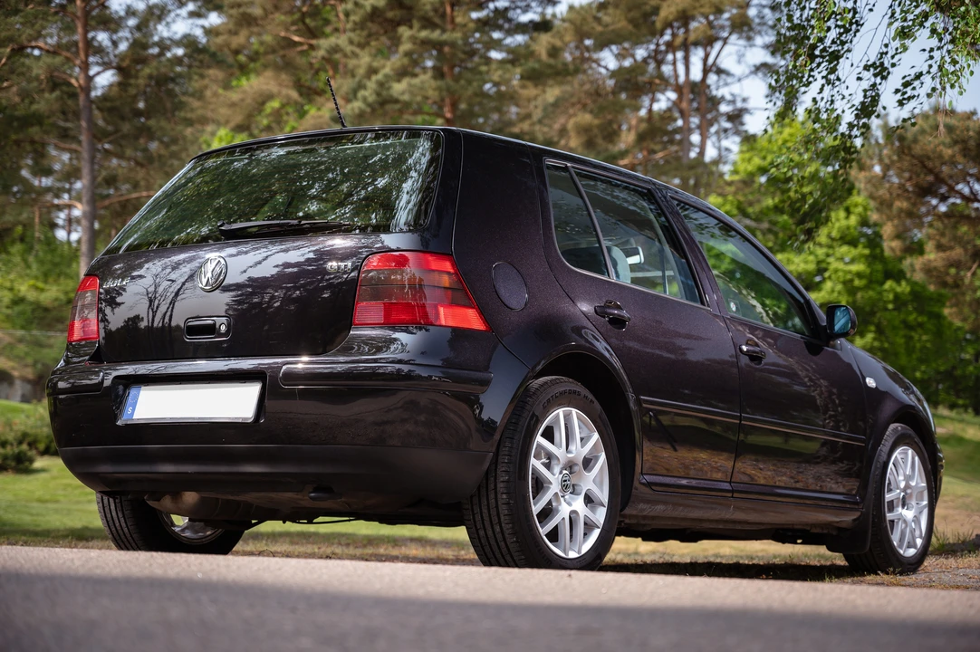 2002 Volkswagen GTI Mk4 - Image 13 of 31