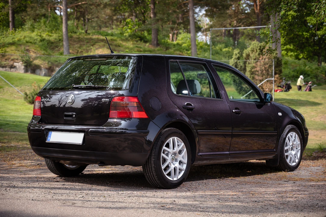 2002 Volkswagen GTI Mk4 - Image 8 of 31