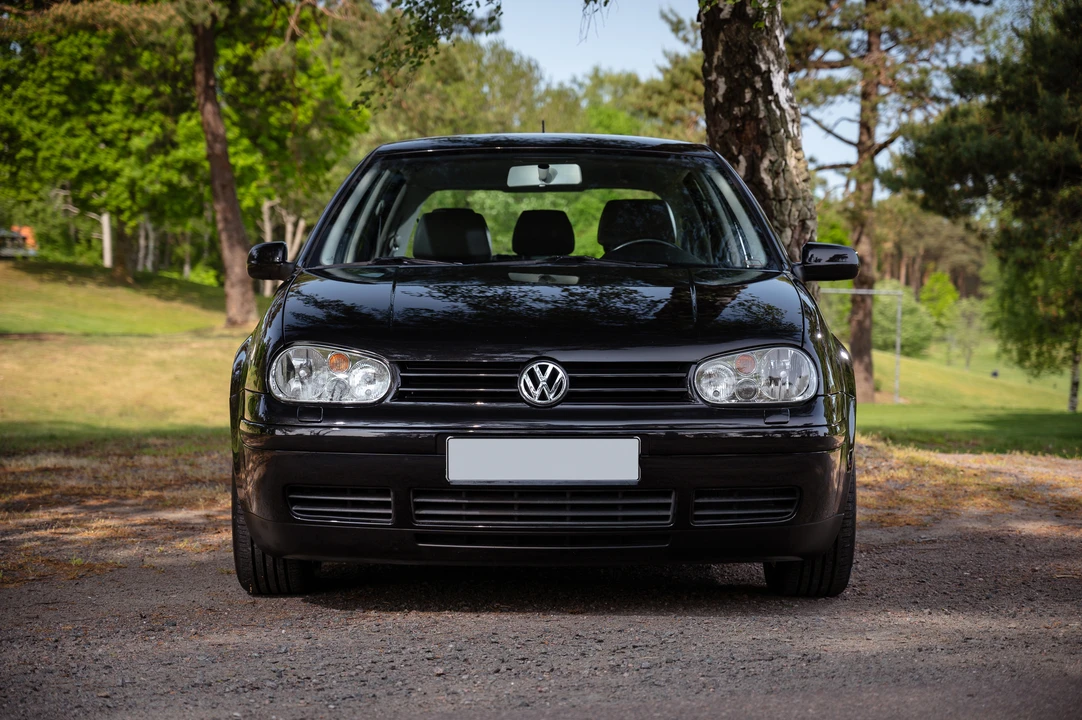 2002 Volkswagen GTI Mk4 - Image 3 of 31
