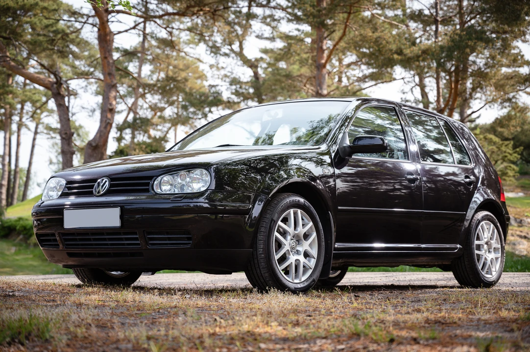 2002 Volkswagen GTI Mk4 - Image 14 of 31