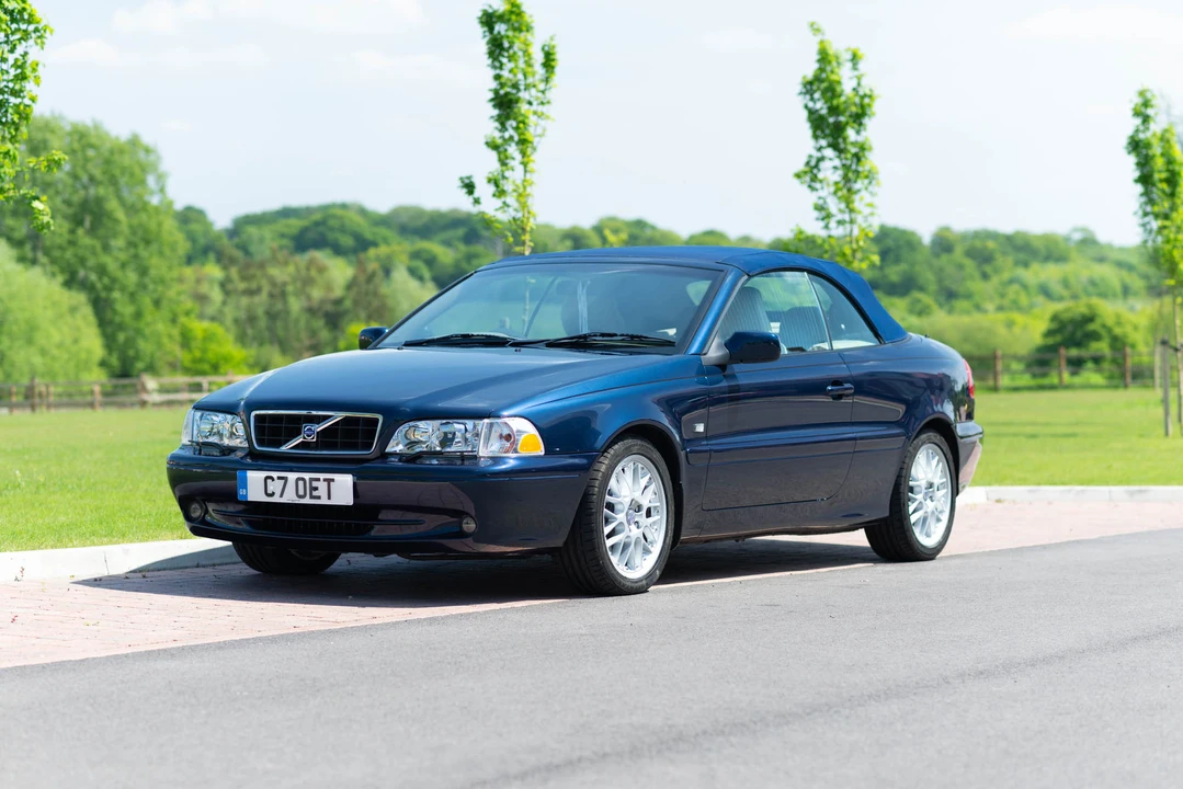 2002 Volvo C70 1st Gen - Image 4 of 31