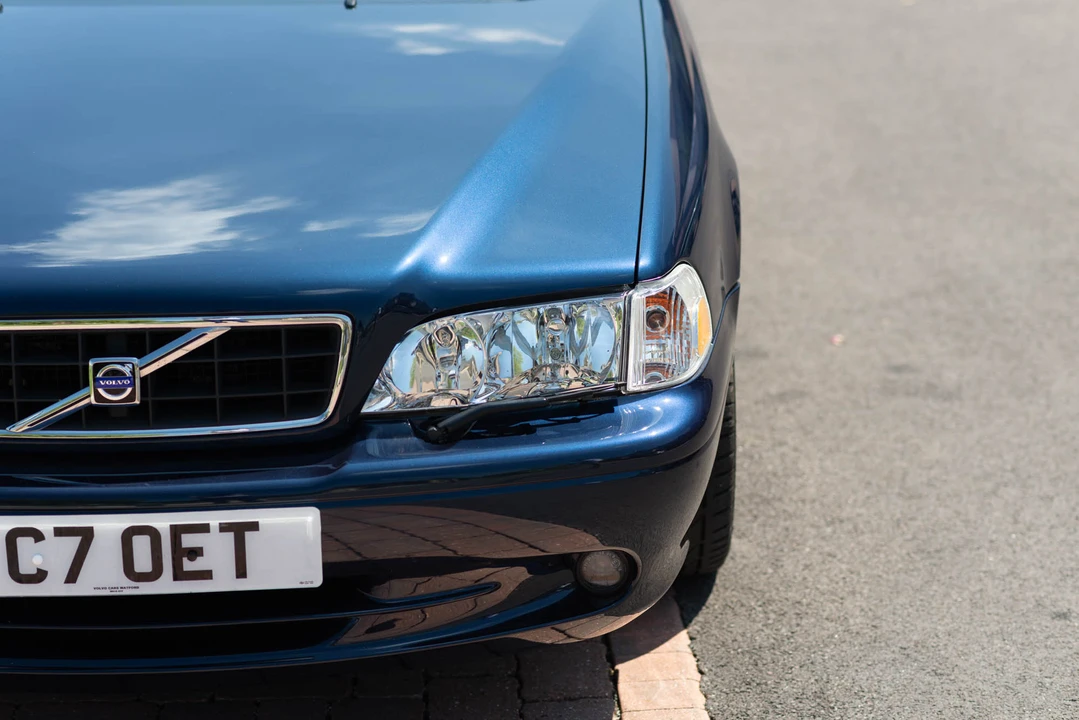 2002 Volvo C70 1st Gen - Image 8 of 31