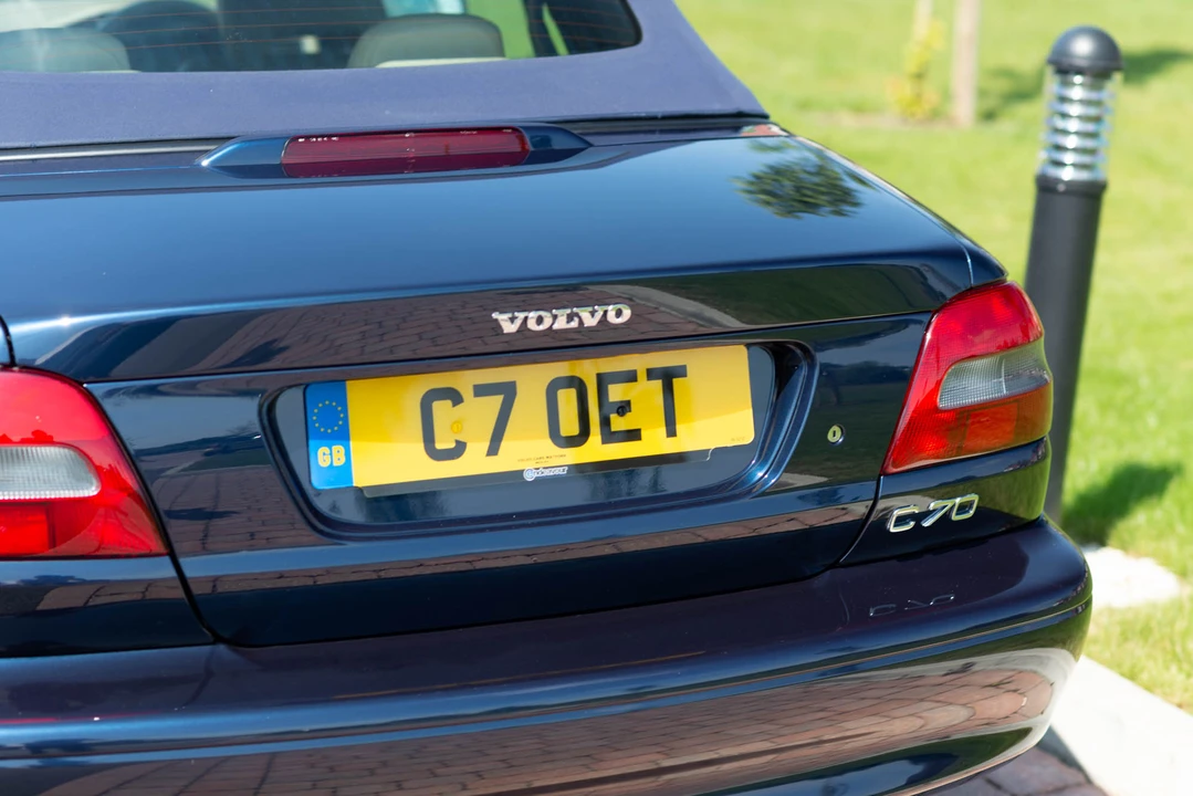 2002 Volvo C70 1st Gen - Image 20 of 31