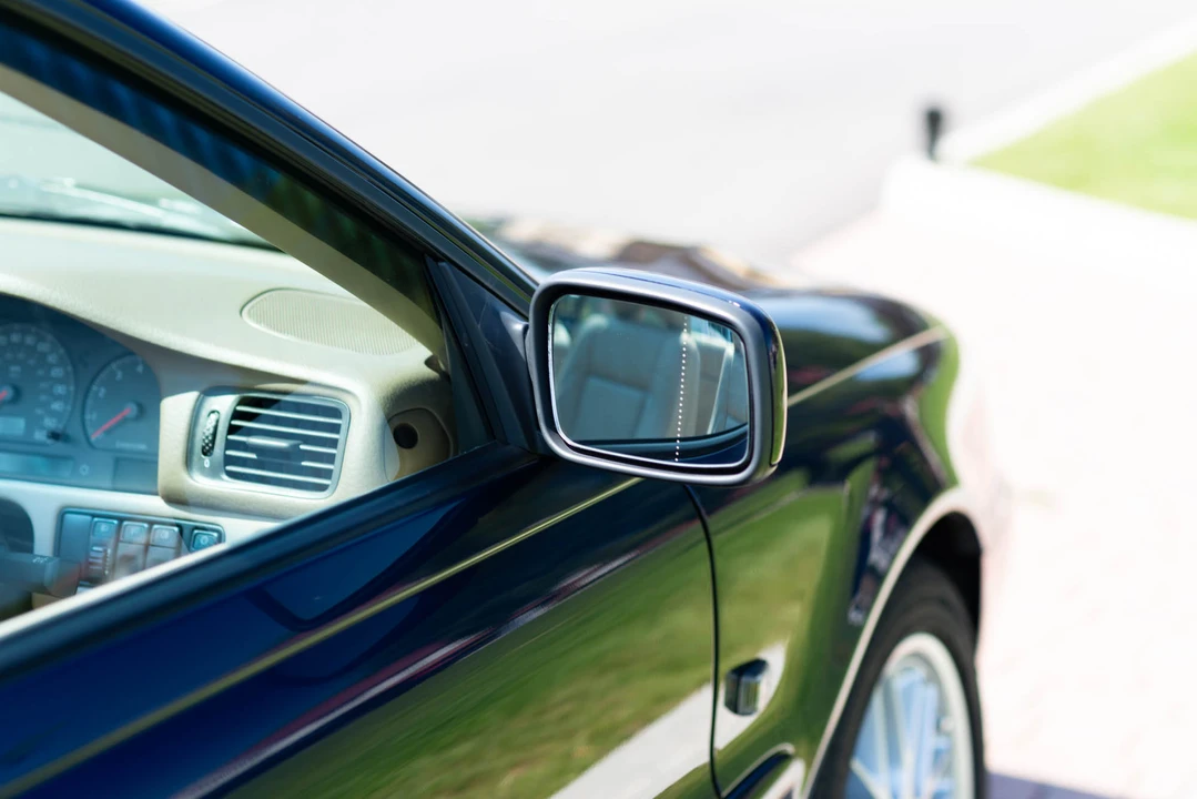 2002 Volvo C70 1st Gen - Image 26 of 31
