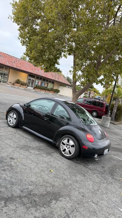 2002 Volkswagen New Beetle - Image 4 of 6