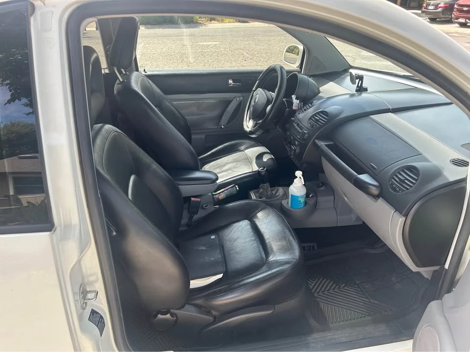 2002 Volkswagen New Beetle - Image 7 of 14