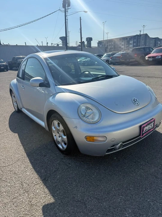 2002 Volkswagen New Beetle - Image 6 of 10