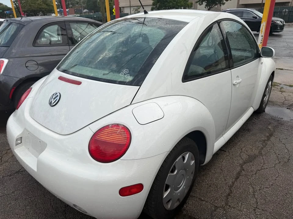2002 Volkswagen New Beetle - Image 3 of 5