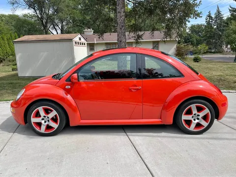 2002 Volkswagen Beetle 1.8T Classic Hatchback 2D