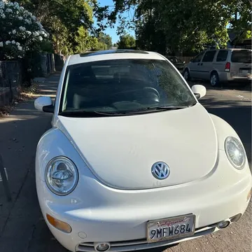 2002 Volkswagen Beetle 1.8T Hatchback 2D