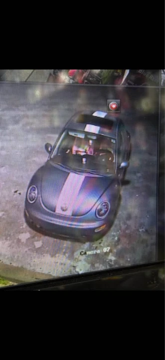 2002 Volkswagen New Beetle - Image 2 of 2
