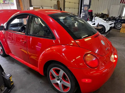 2002 Volkswagen Beetle 1.8T Hatchback 2D