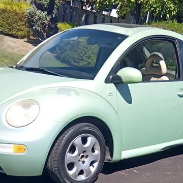 2002 Volkswagen Beetle 1.8T S Hatchback