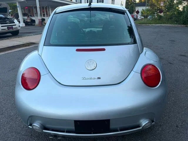 2002 Volkswagen New Beetle - Image 7 of 15