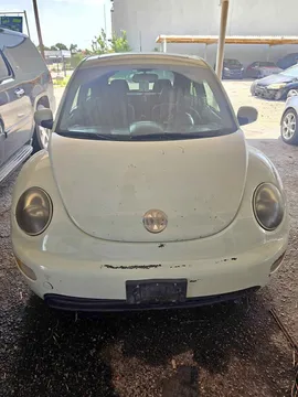 2002 Volkswagen Beetle 2.0T Coast Hatchback 2D