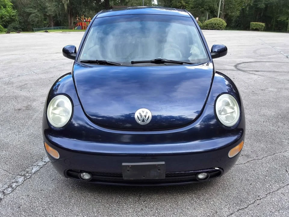 2002 Volkswagen New Beetle - Image 3 of 8