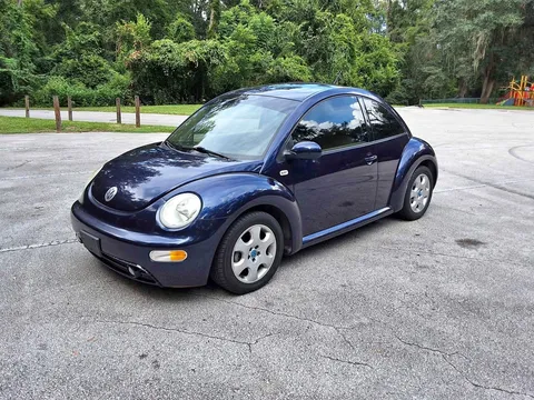 2002 Volkswagen Beetle GLS 2dr Coupe Hatchback