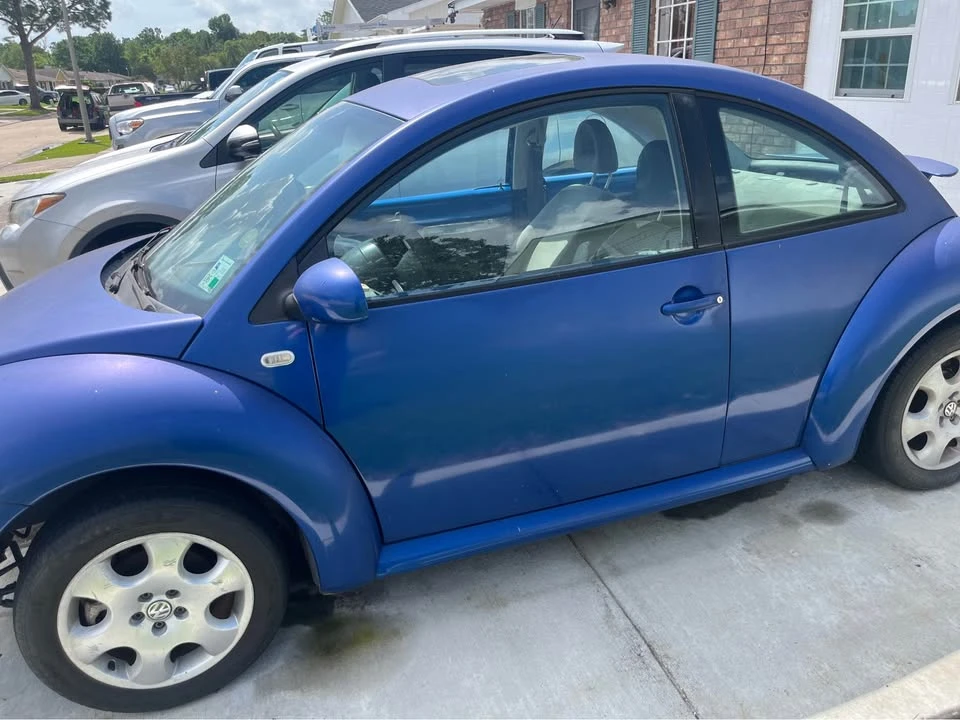 2002 Volkswagen New Beetle - Image 3 of 5