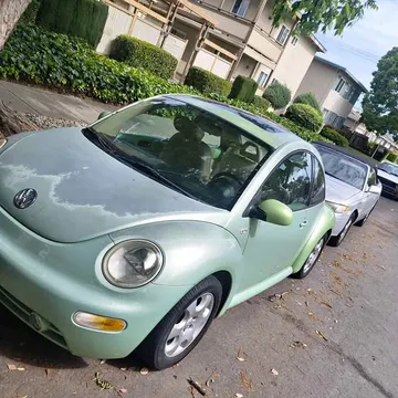 2002 Volkswagen Beetle 2.0T S Hatchback