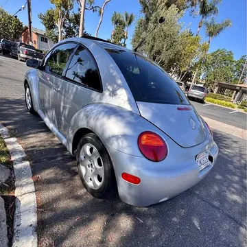 2002 Volkswagen Beetle 2.0T S Hatchback 2D