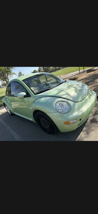 2002 Volkswagen New Beetle - Image 3 of 6