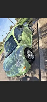2002 Volkswagen Beetle 2.0T S Hatchback 2D