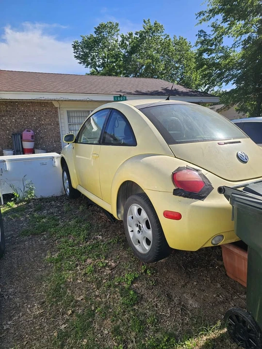 2002 Volkswagen New Beetle - Image 3 of 3