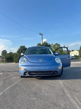 2002 Volkswagen Beetle 2.0T SE Hatchback 2D