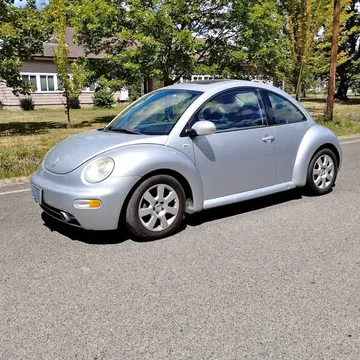 2002 Volkswagen Beetle 2.0T Turbo Hatchback 2D