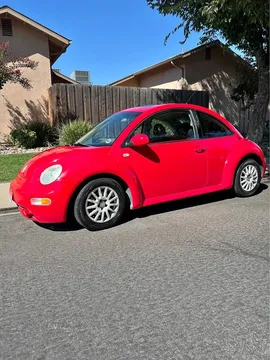 2002 Volkswagen Beetle 2.0T Turbo Hatchback 2D
