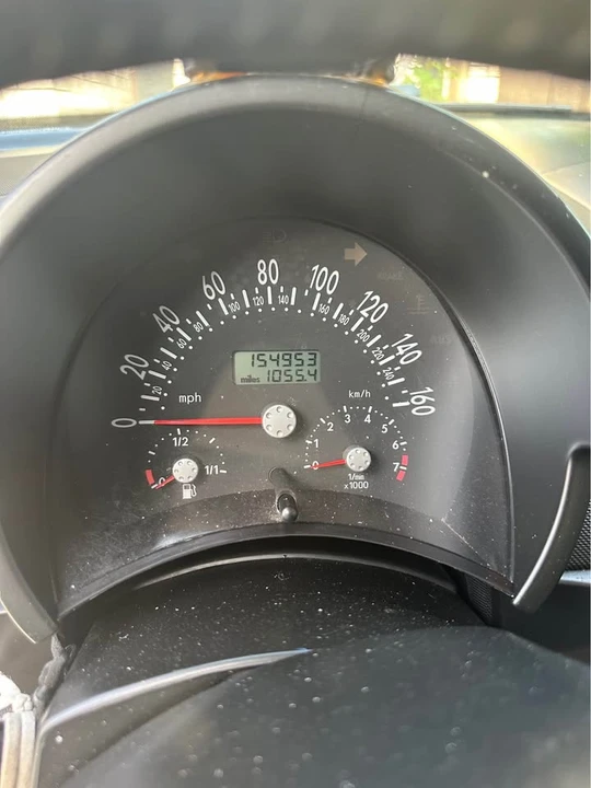 2002 Volkswagen New Beetle - Image 11 of 15