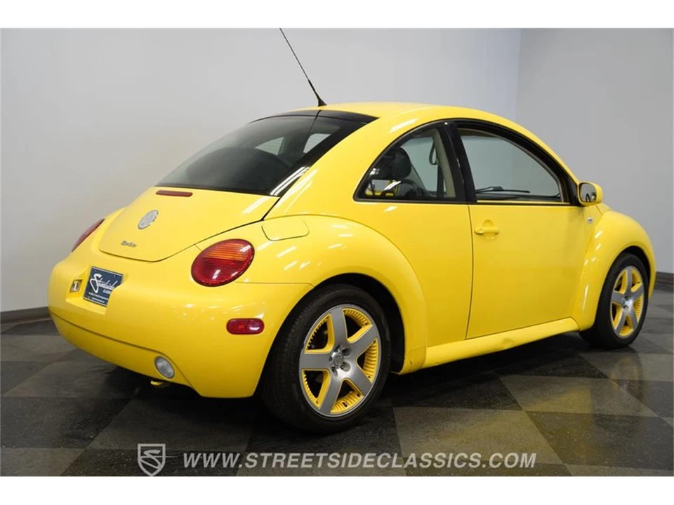 2002 Volkswagen New Beetle - Image 13 of 31