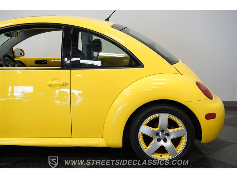 2002 Volkswagen New Beetle - Image 25 of 31