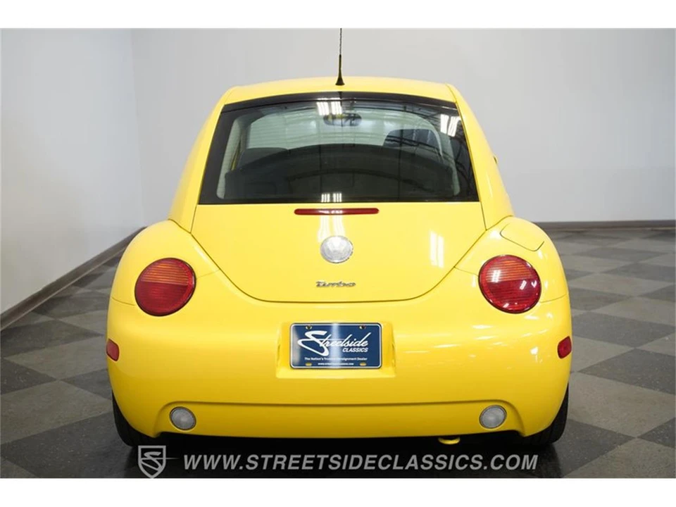 2002 Volkswagen New Beetle - Image 11 of 31