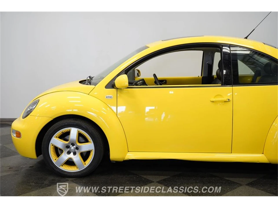 2002 Volkswagen New Beetle - Image 24 of 31