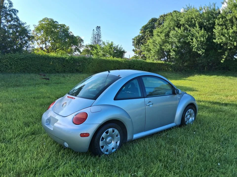 2002 Volkswagen New Beetle - Image 4 of 19