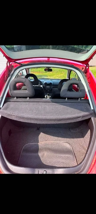 2002 Volkswagen New Beetle - Image 5 of 6