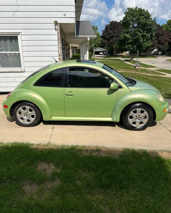 2002 Volkswagen New Beetle - Image 3 of 9