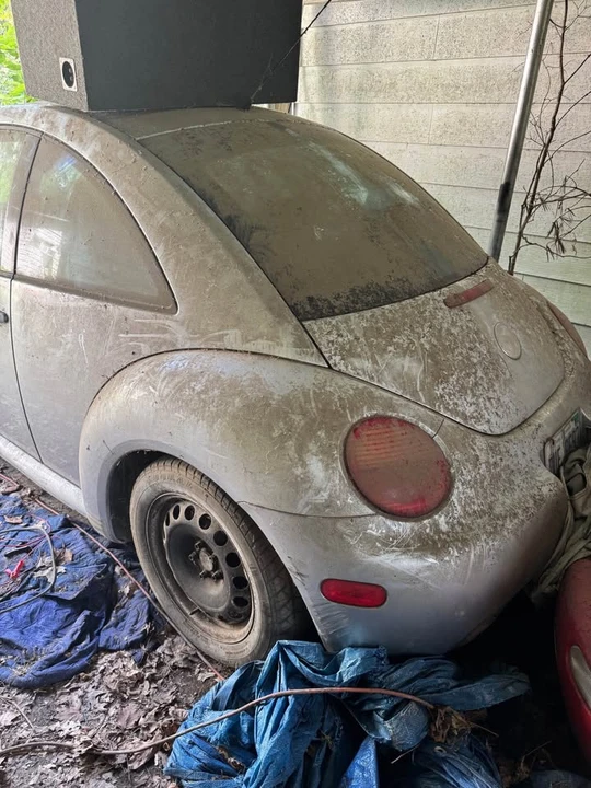 2002 Volkswagen New Beetle - Image 3 of 5
