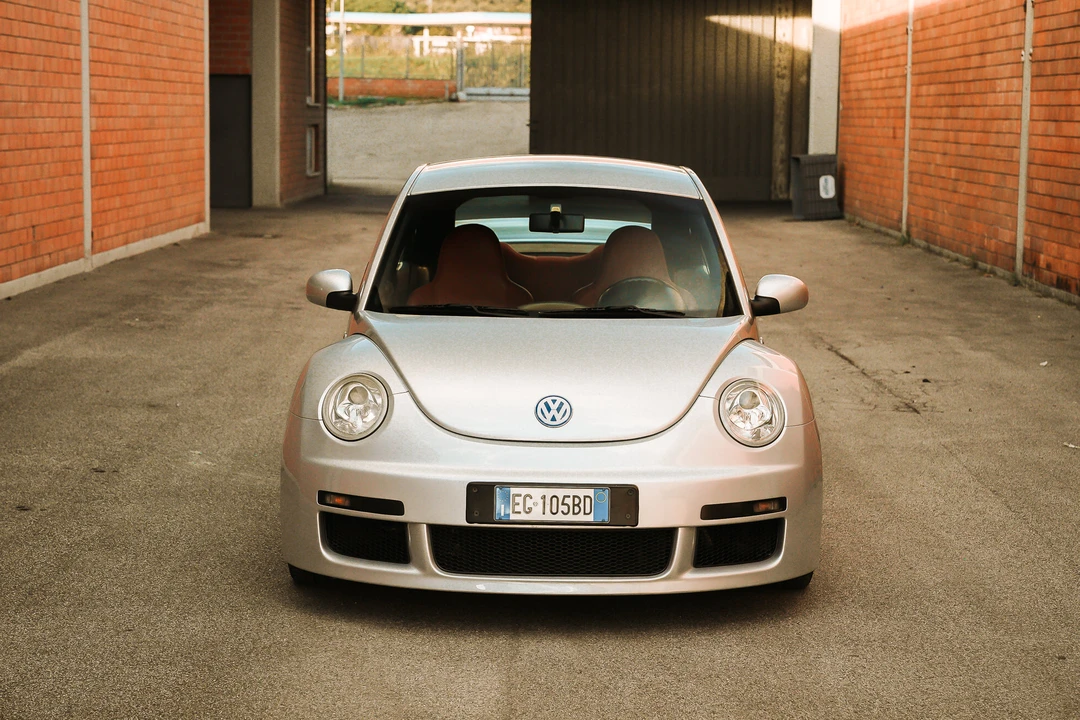 2002 Volkswagen New Beetle - Image 10 of 31