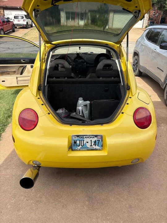 2002 Volkswagen New Beetle - Image 12 of 12