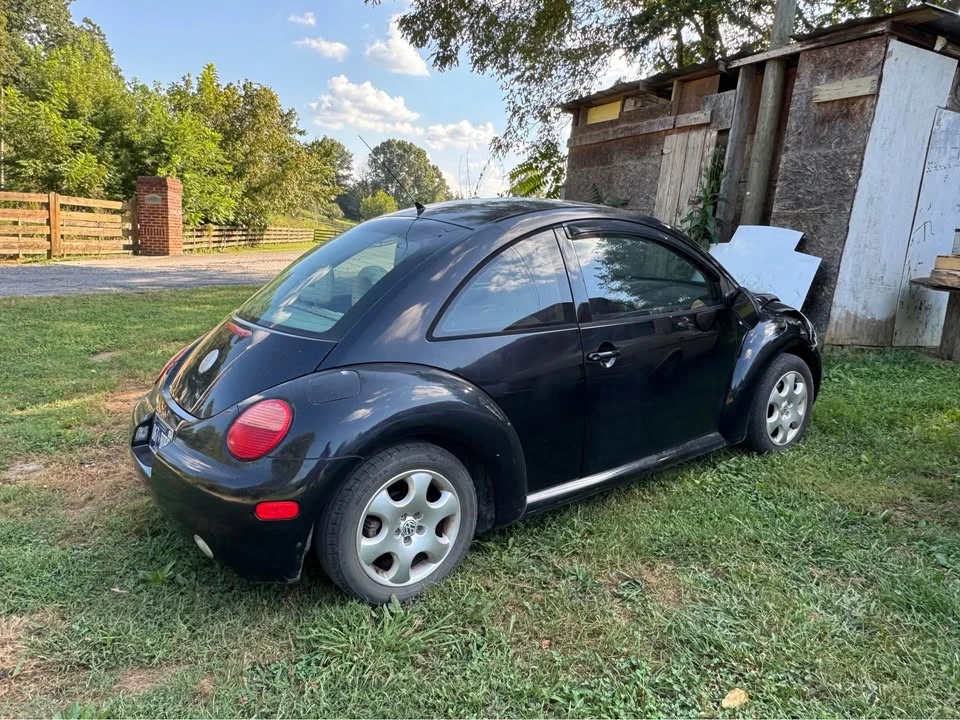 2002 Volkswagen New Beetle - Image 4 of 4