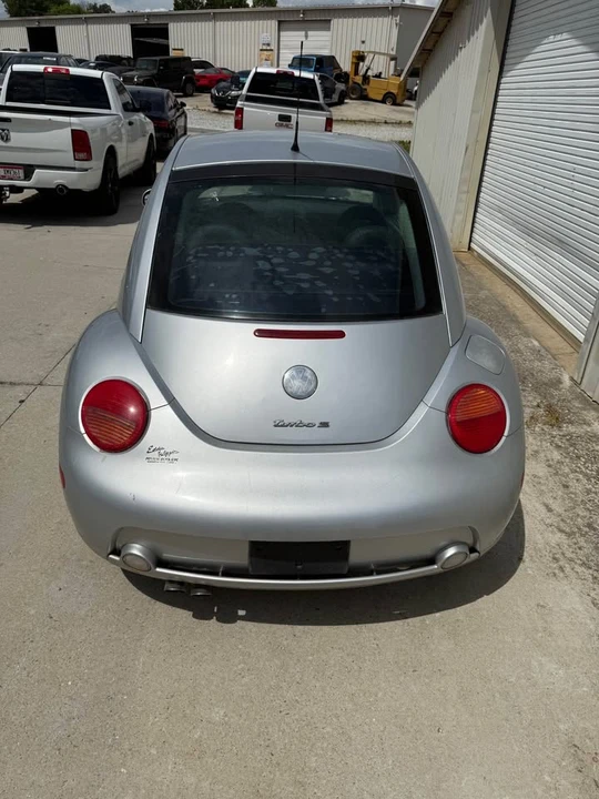 2002 Volkswagen New Beetle - Image 4 of 14