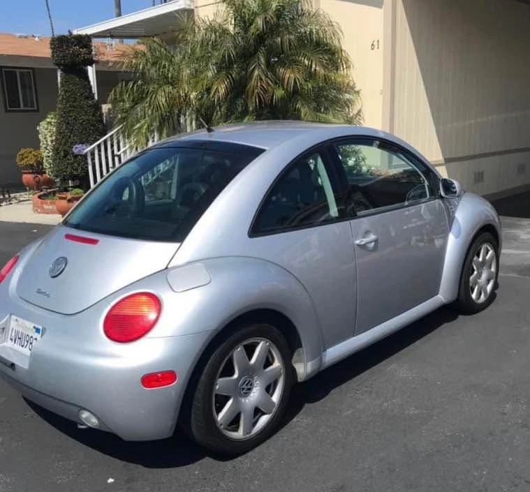 2002 Volkswagen New Beetle - Image 3 of 4