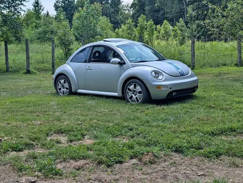 2002 Volkswagen Beetle Turbo Hatchback 2D