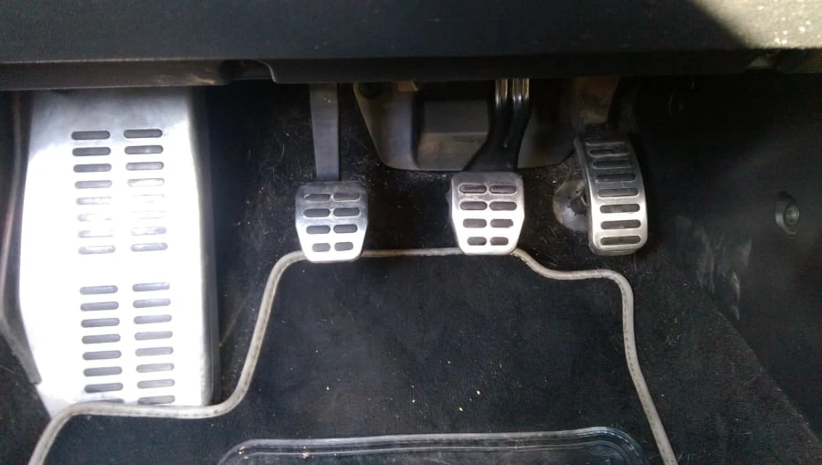 2002 Volkswagen New Beetle - Image 11 of 14