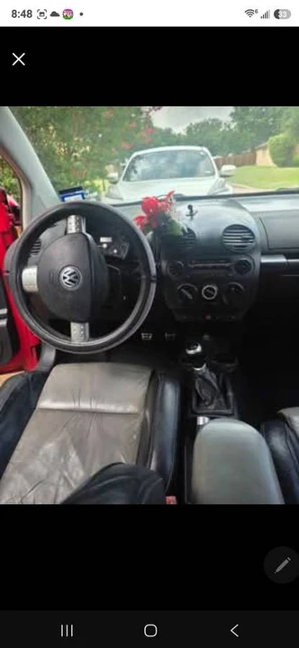 2002 Volkswagen New Beetle - Image 7 of 8